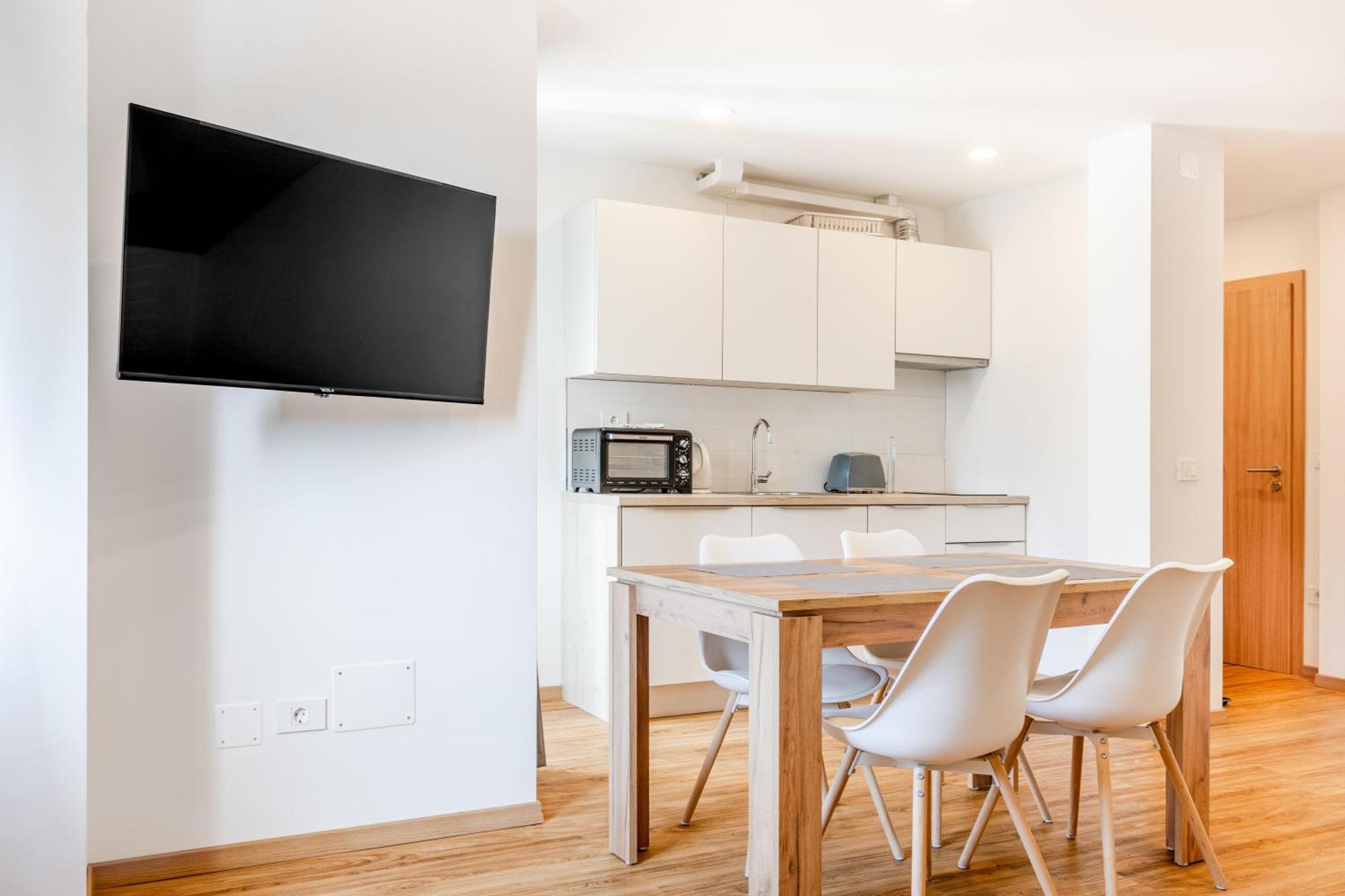 Apartments Skok With Rafting And Free Parking Bovec Pokoj fotografie